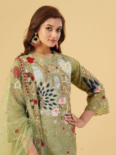 Green Silk Salwar Suit - Image 3