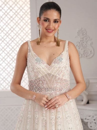 White Net Gown - Image 4