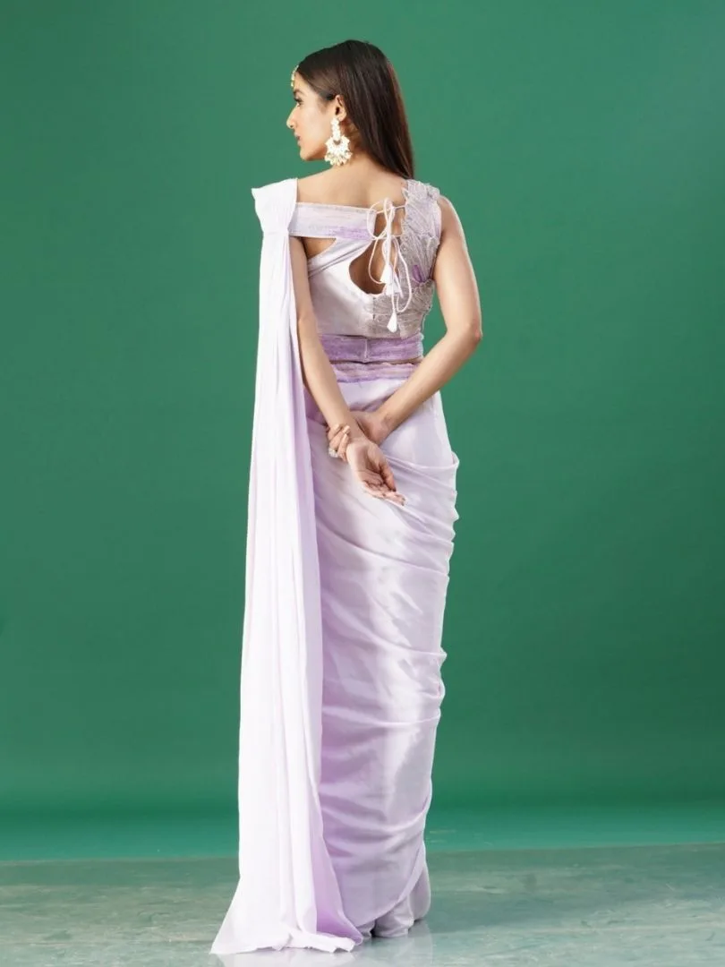 Lavender pre-drape saree - Image 6