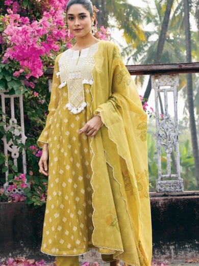 Yellow Jamdani & Cotton Kalidaar Set