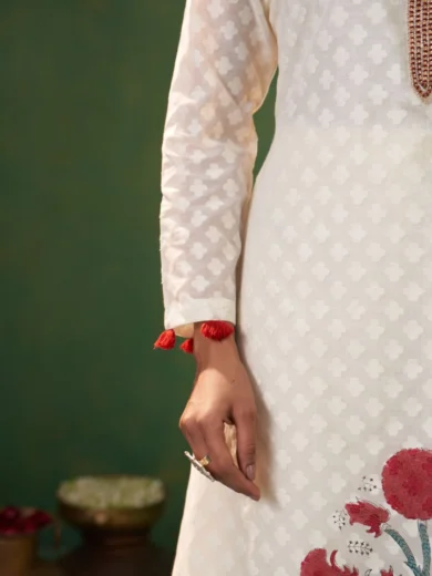 Offwhite Jackard Liva Salwar Suit Set - Image 5