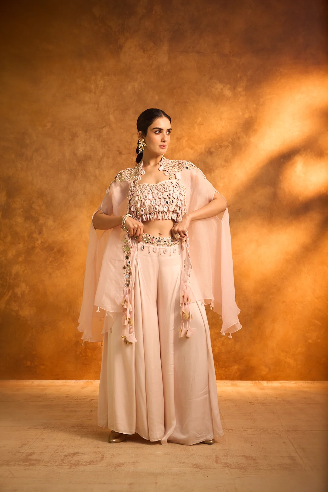 Peach Mirror-Embroidered Cape Set - Image 2